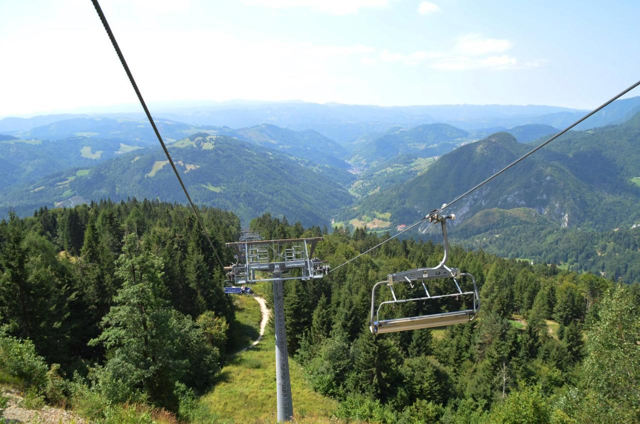 Alpska Perla Apartments Cerkno Exterior foto